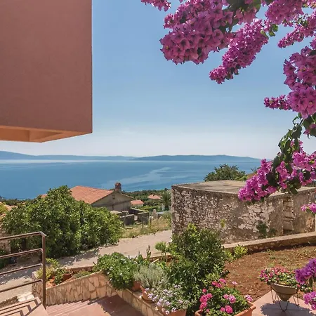 Apartment Beautiful In Labin With House Sea View Ravni